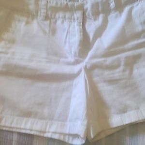 Vineyard vines shorts size 14